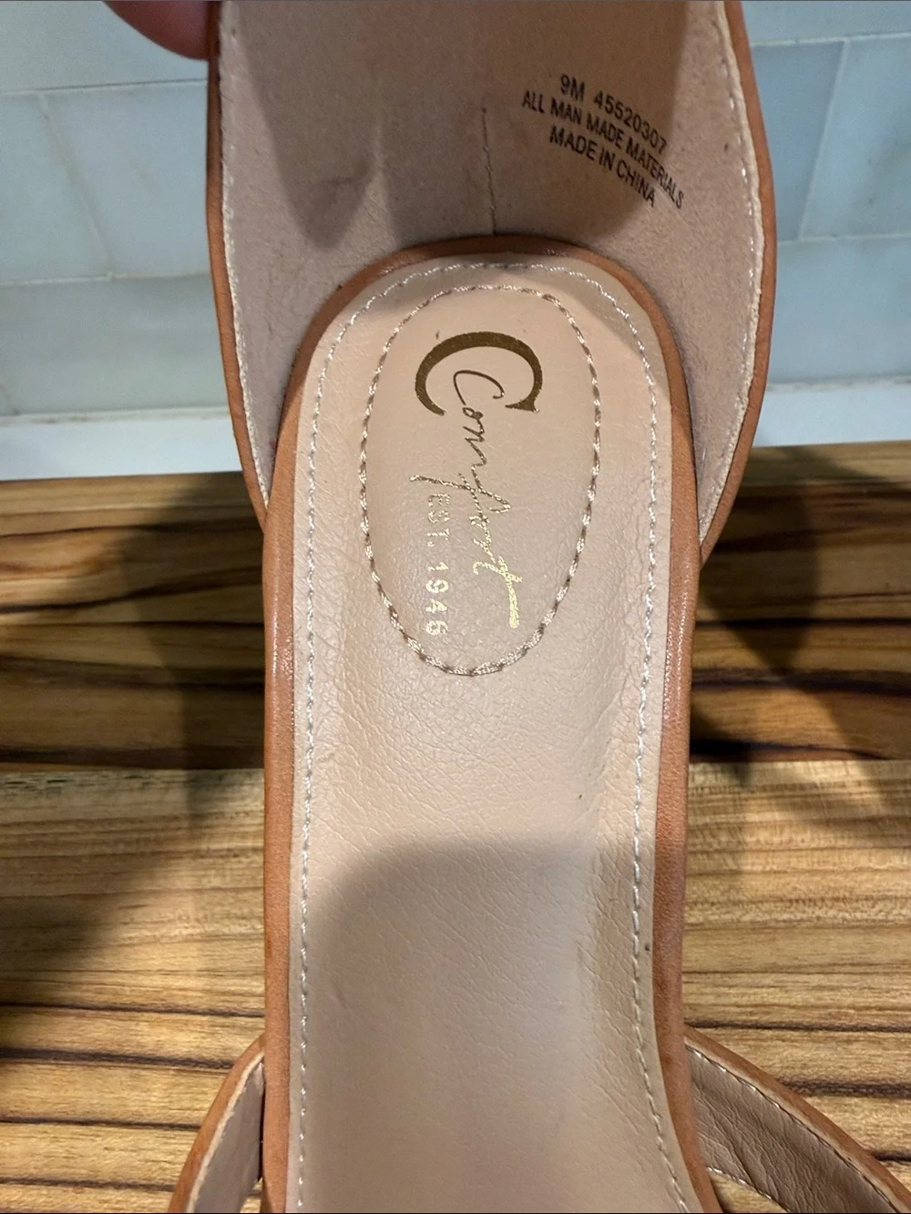 Women's Strappy Block Heel Sandals in Tan